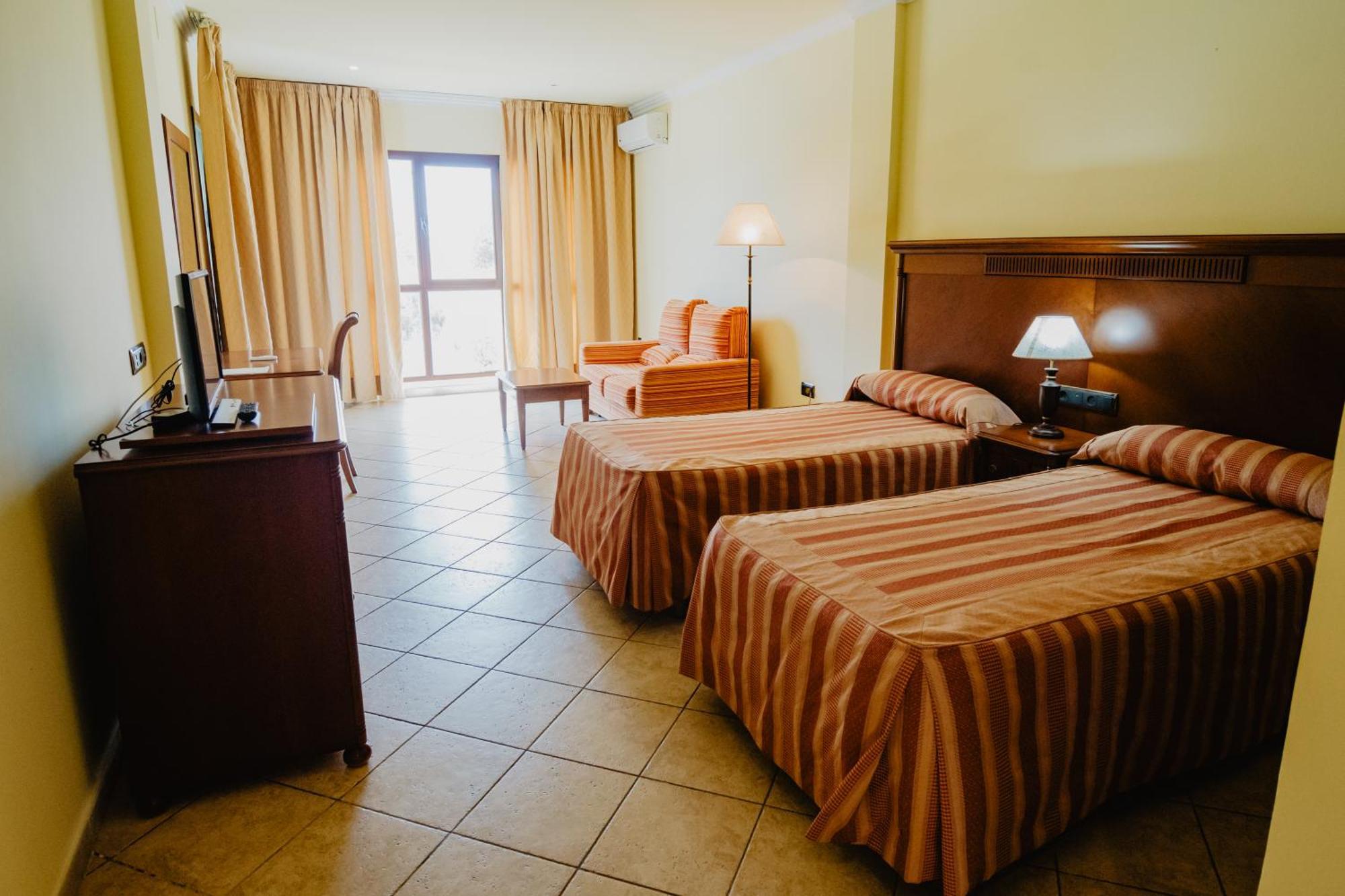Hotel Hacienda Don Manuel Granja de Torrehermosa Buitenkant foto