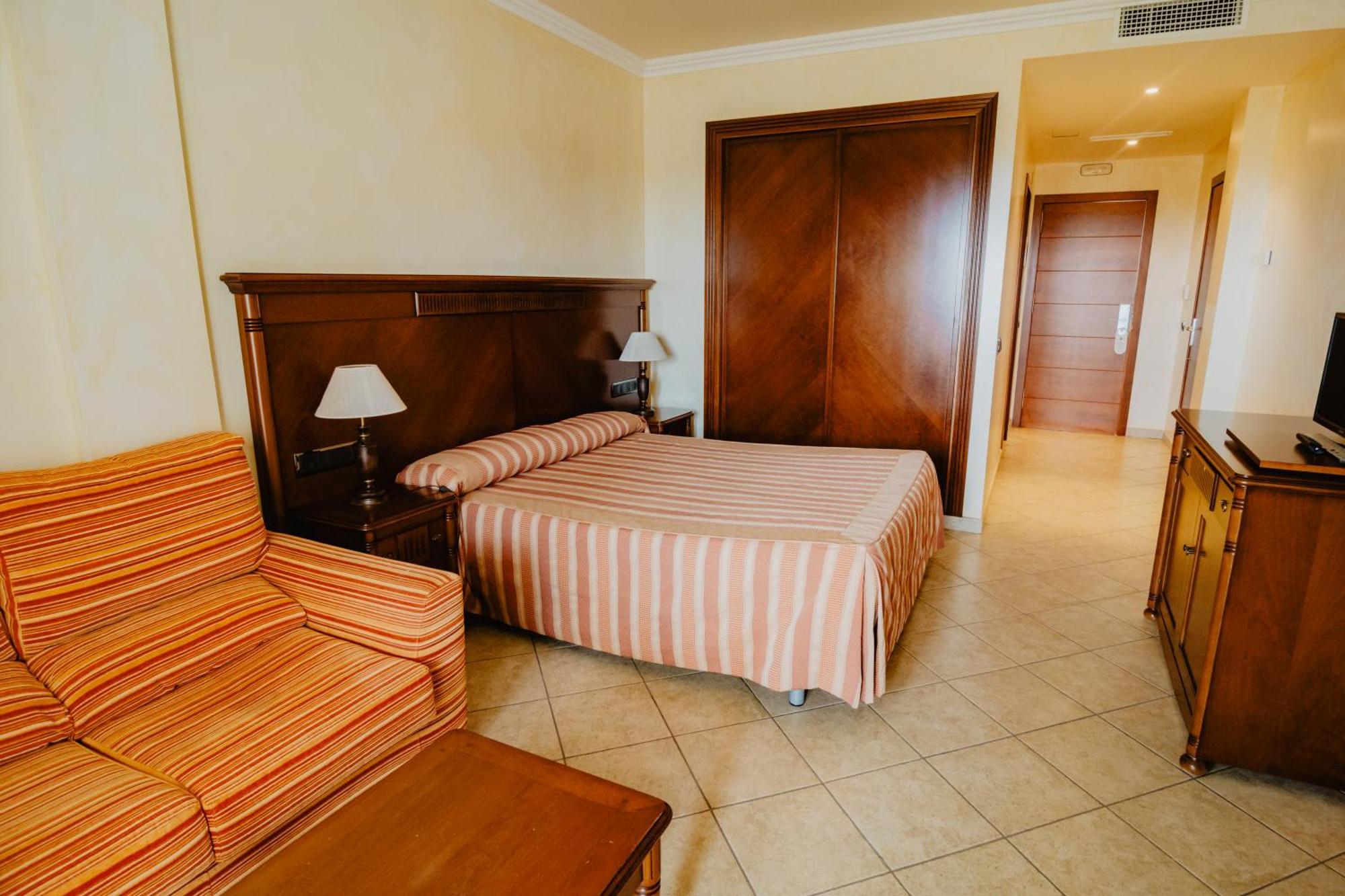 Hotel Hacienda Don Manuel Granja de Torrehermosa Buitenkant foto